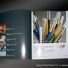 專業(yè)畫(huà)冊(cè)設(shè)計(jì)制作與印刷服務(wù)，義烏市沃得圖文設(shè)計(jì)工作室提供一體化解決方案